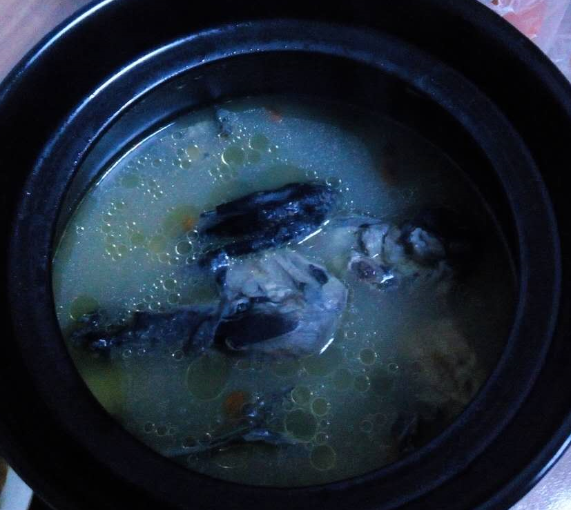 山药枸杞乌鸡汤
