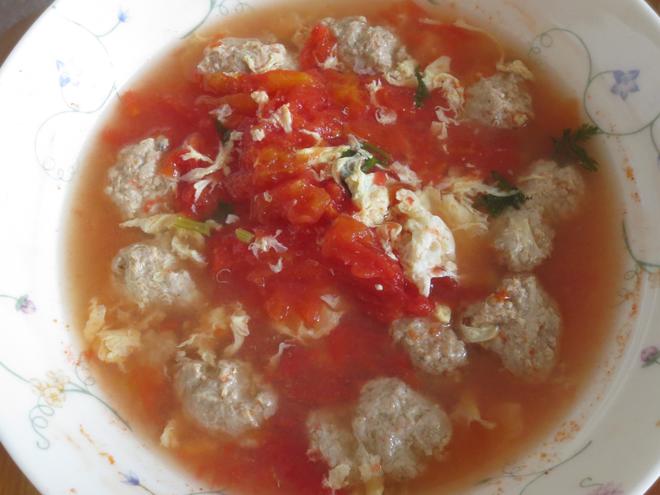 【妈妈的】夏日西红柿肉丸汤的做法