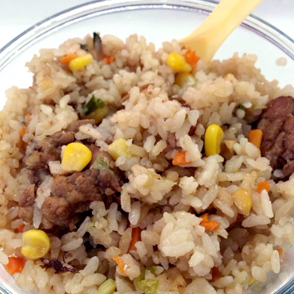 喷香排骨焖饭（爆好吃）