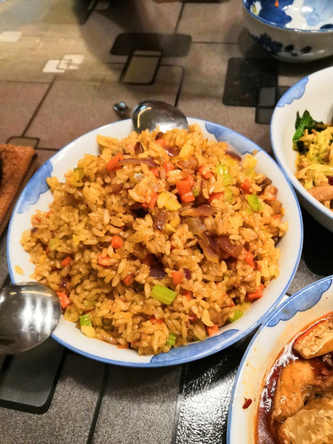 咖喱炒饭