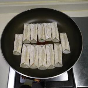 虾仁豆腐锅贴的做法 步骤16
