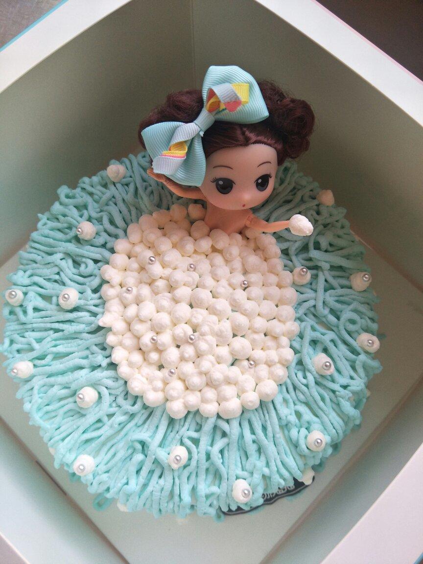 详细步骤制作泡泡浴娃娃蛋糕