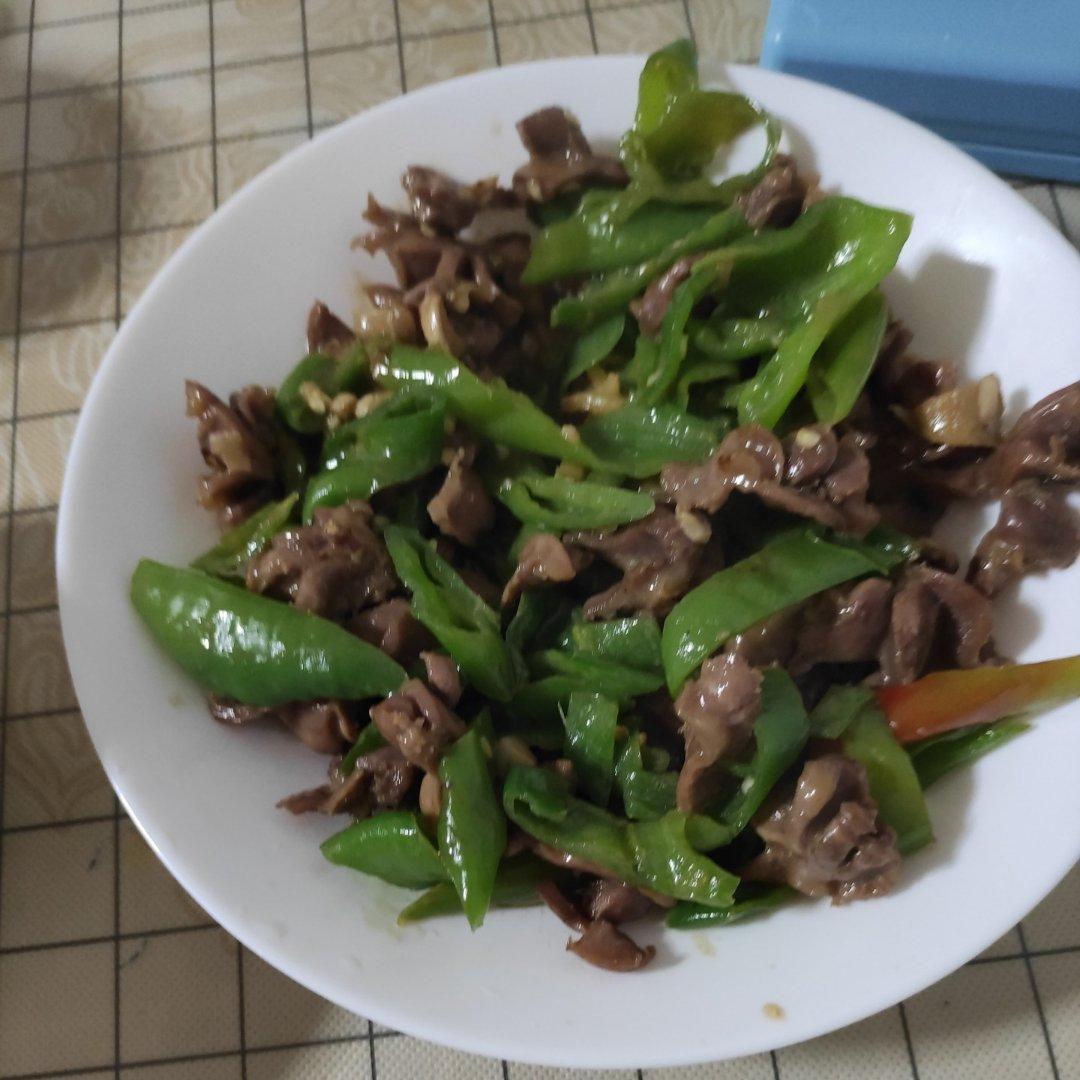 青椒炒鸡胗