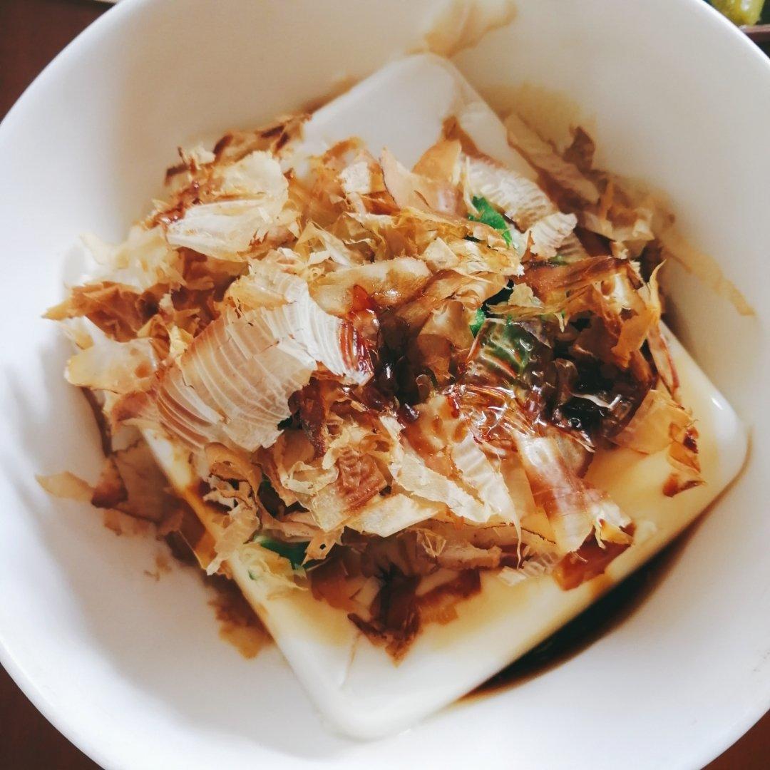 日式凉拌豆腐（冷や奴）
