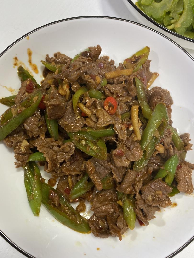 青椒炒牛肉