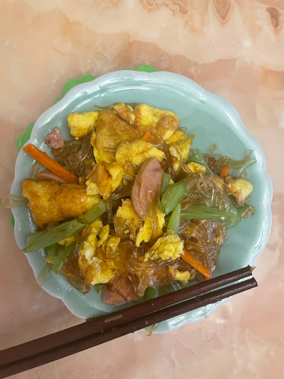大厨教你“包菜炒粉条”不粘锅好吃的做法