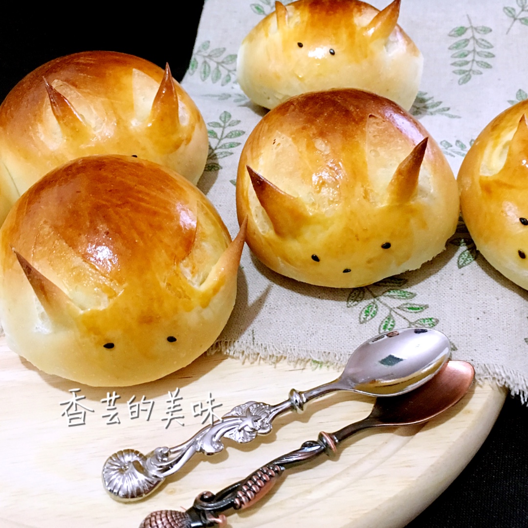 呆萌卡通小餐包