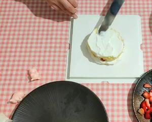 草莓🍓菠萝蛋糕🎂的做法 步骤4