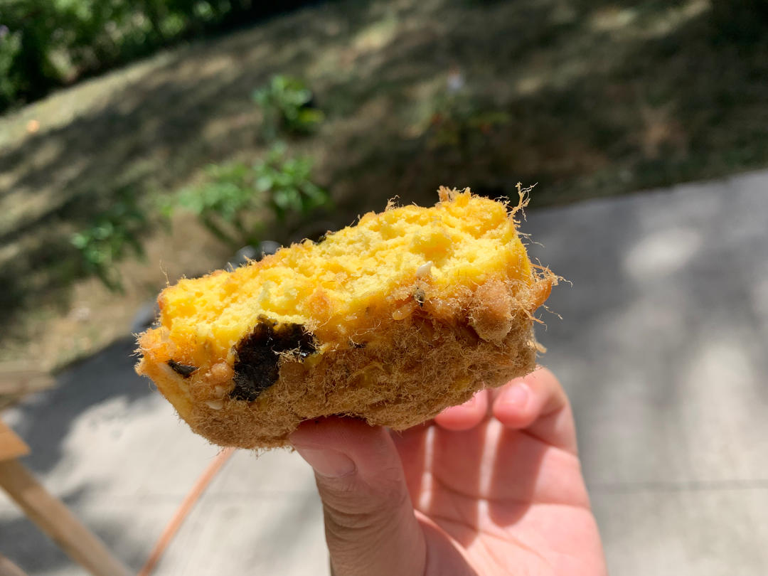 朋友都说比鲍师傅好吃的海苔肉松小贝