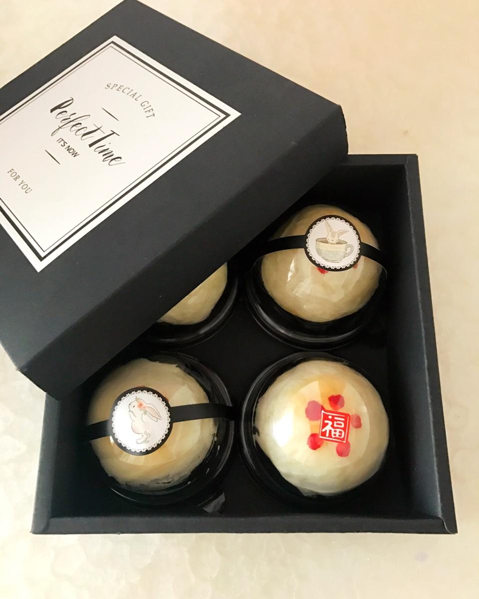 酥皮五仁月饼