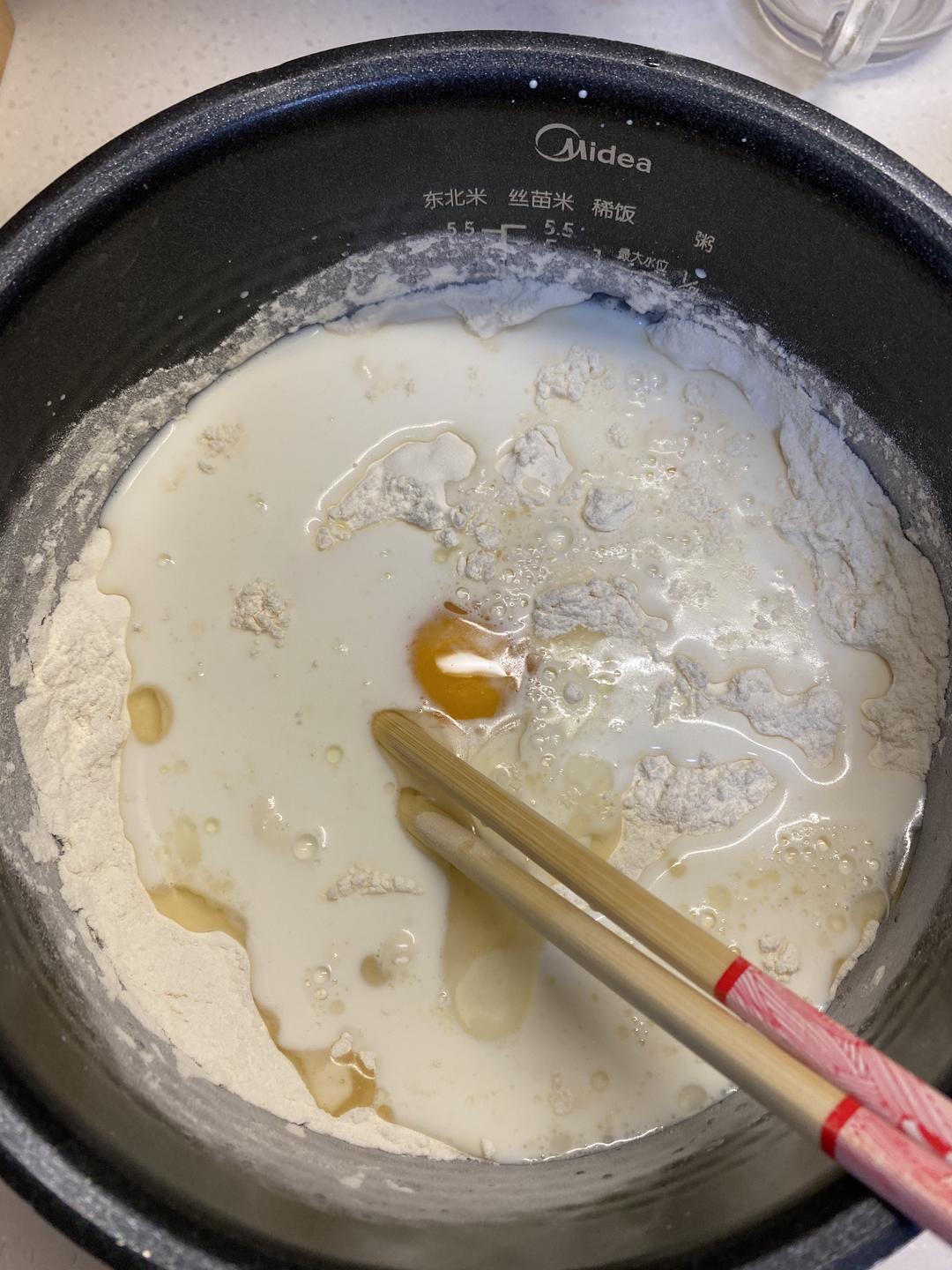 纯奶手撕吐司的做法 步骤1