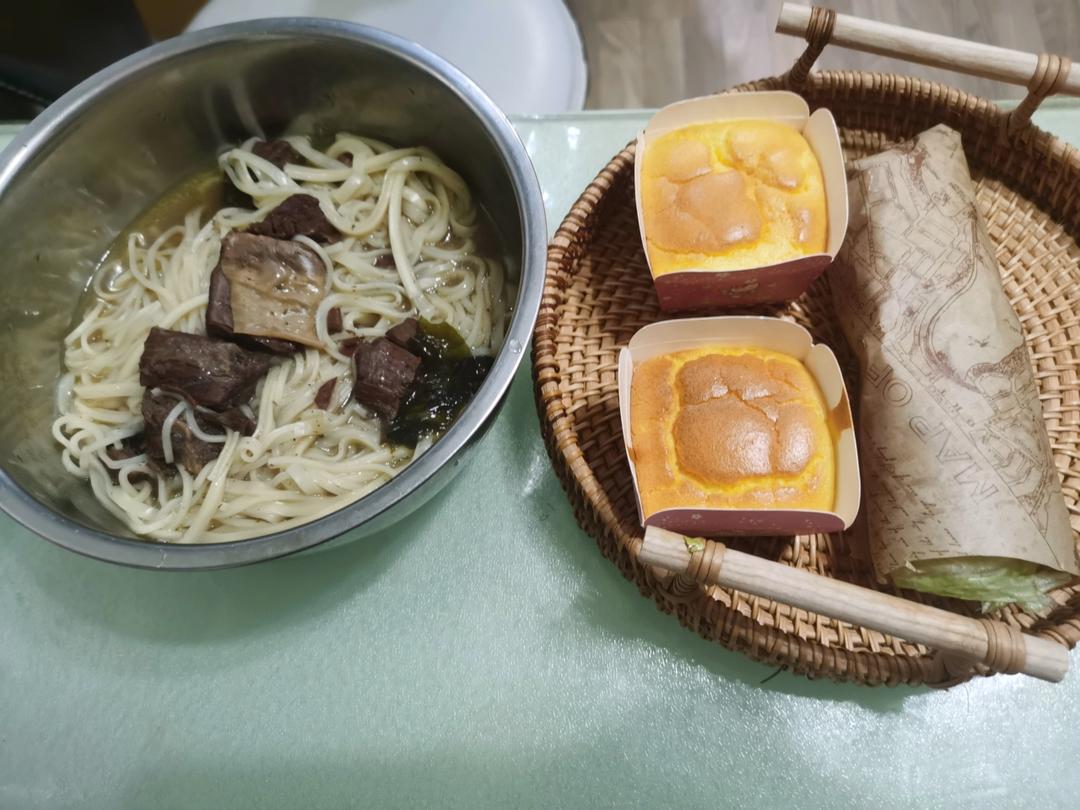 戚风蛋糕，酸奶戚风