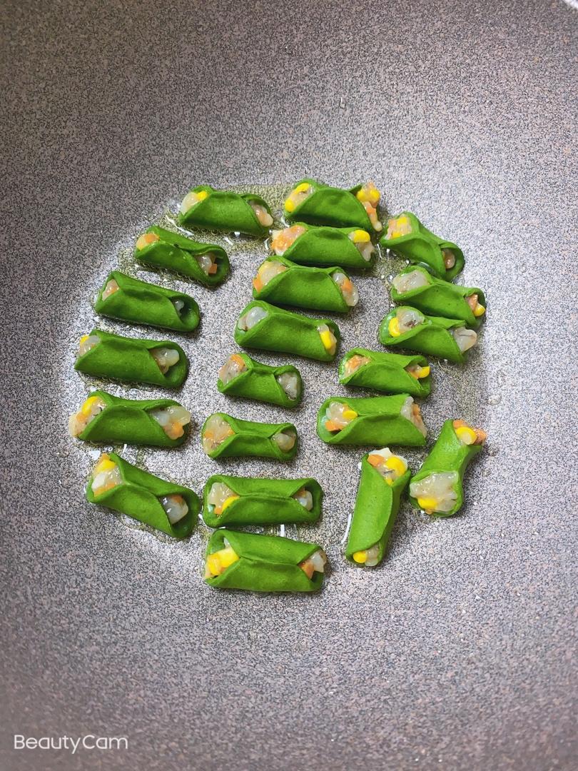 菠菜迷你虾饺 宝宝辅食食谱