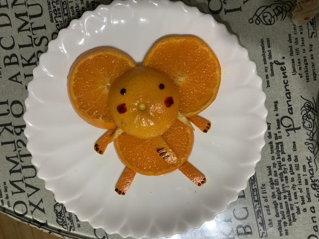 趣味水果拼盘—大象