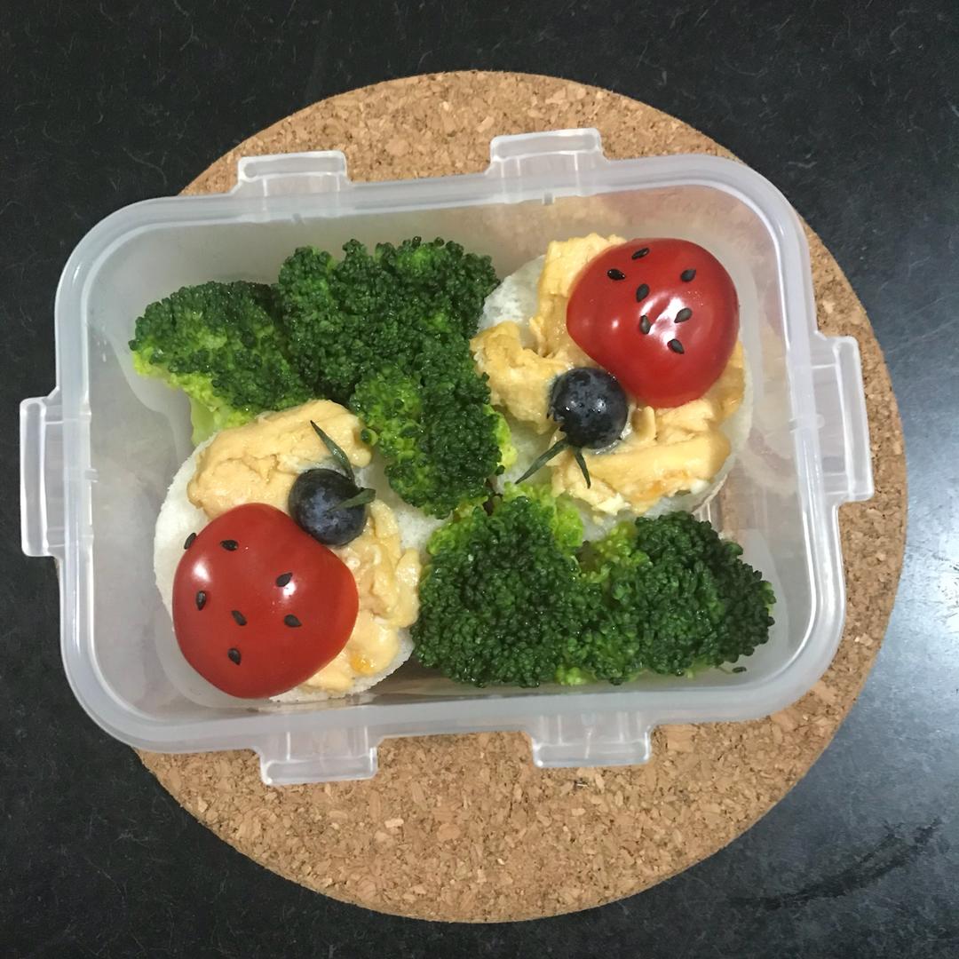 儿童节童趣早餐