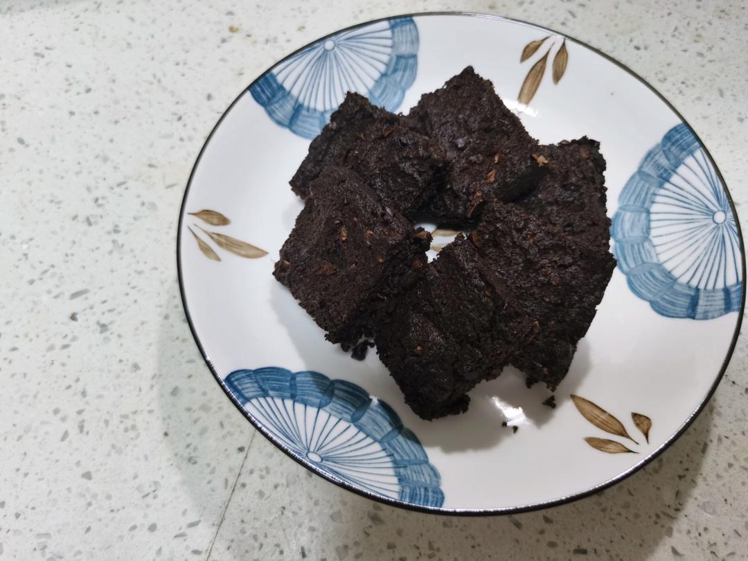 小J低碳水美食｜椰子粉无糖生酮友好软糯布朗尼蛋糕｜简单好操作｜零失败