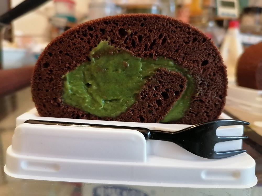 甘纳许巧克力蛋糕卷