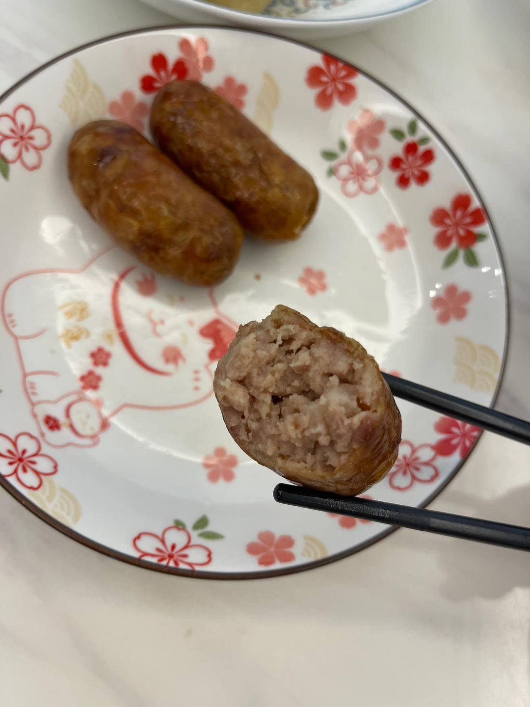 实验多次味道终于满意了～黑椒脆皮烤肠