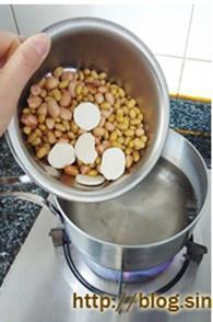 花生山药豆浆的做法 步骤2