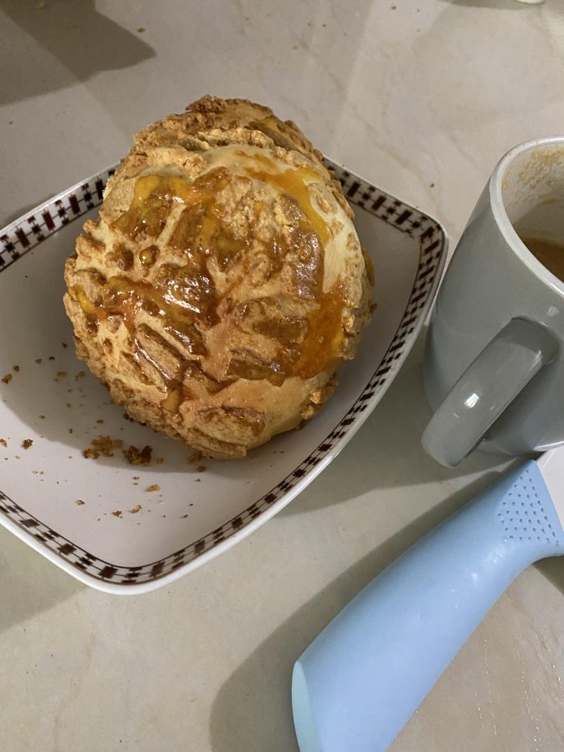 好吃到极致经典脆皮菠萝包