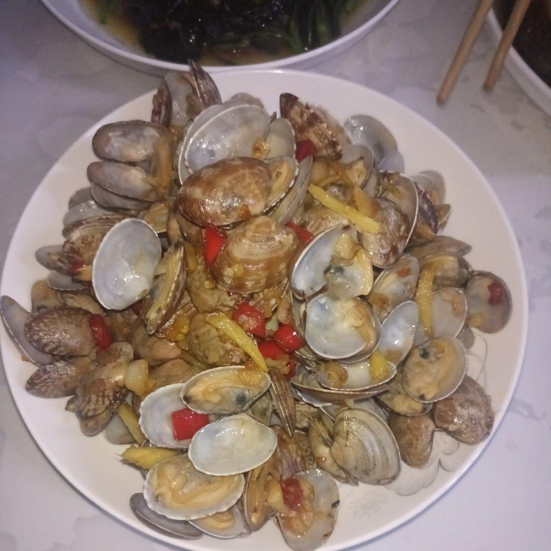 5分钟快手菜❗️秒杀路边摊爆炒花甲～好吃到爆