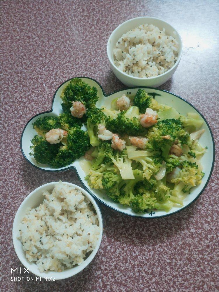 西兰花炒虾仁🥦🍤