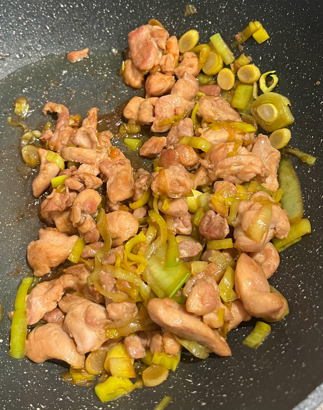葱烧鸡腿肉