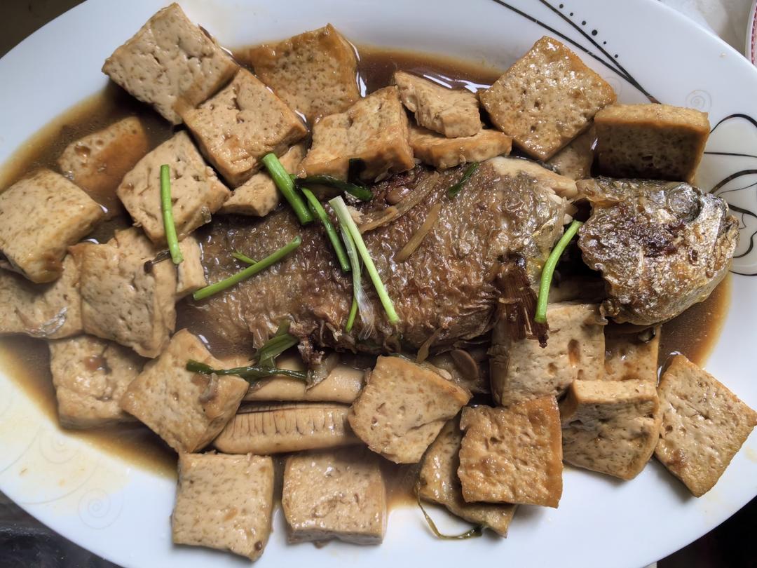 黄鱼烧豆腐