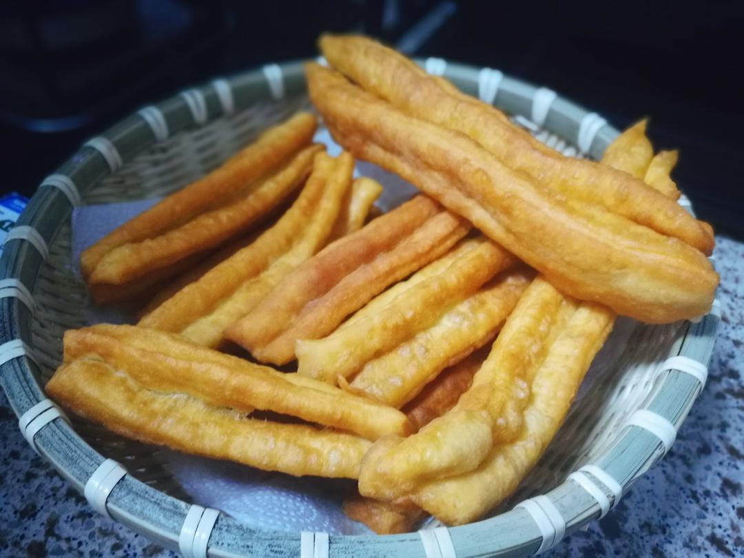 酥软小油条（早餐）