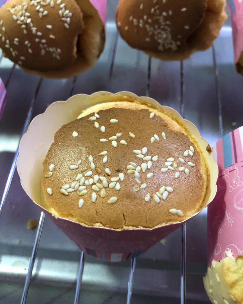 纸杯蛋糕 8寸戚风蛋糕的量