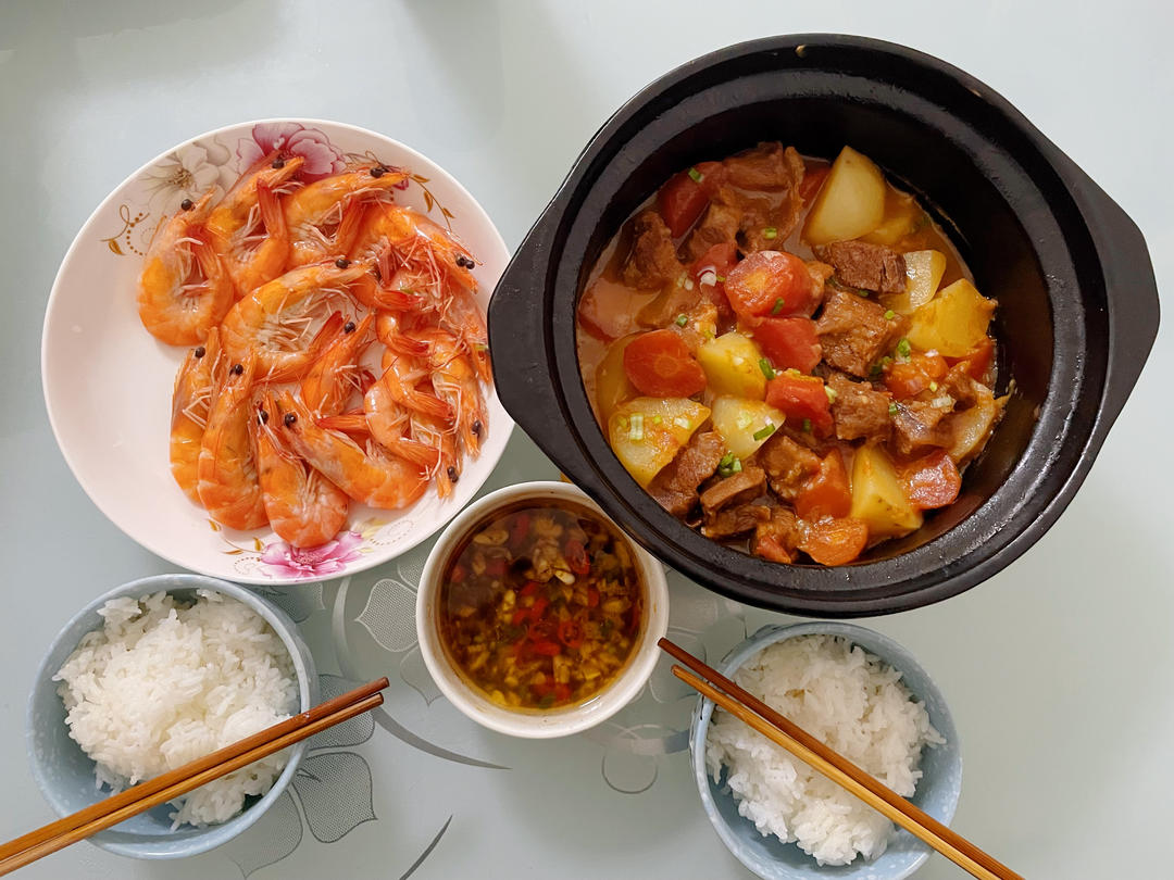 番茄土豆炖牛腩