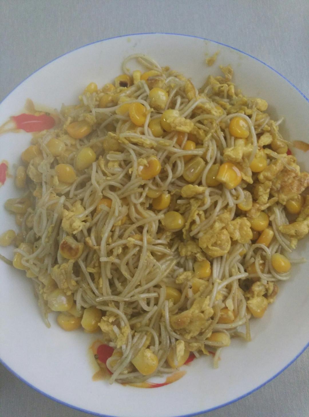 玉米鸡蛋面