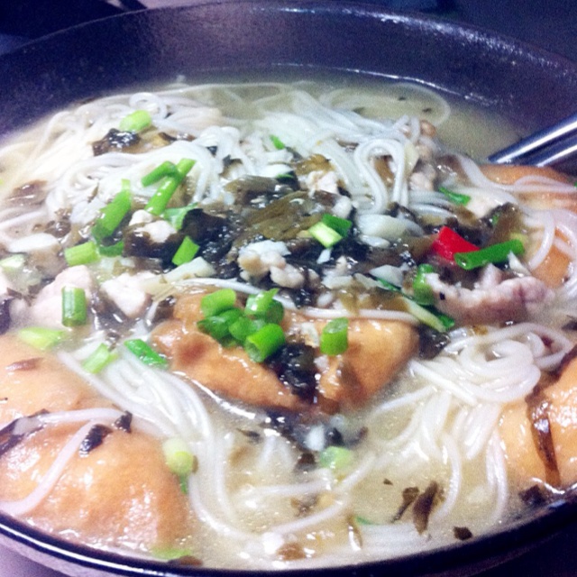 雪菜肉丝面