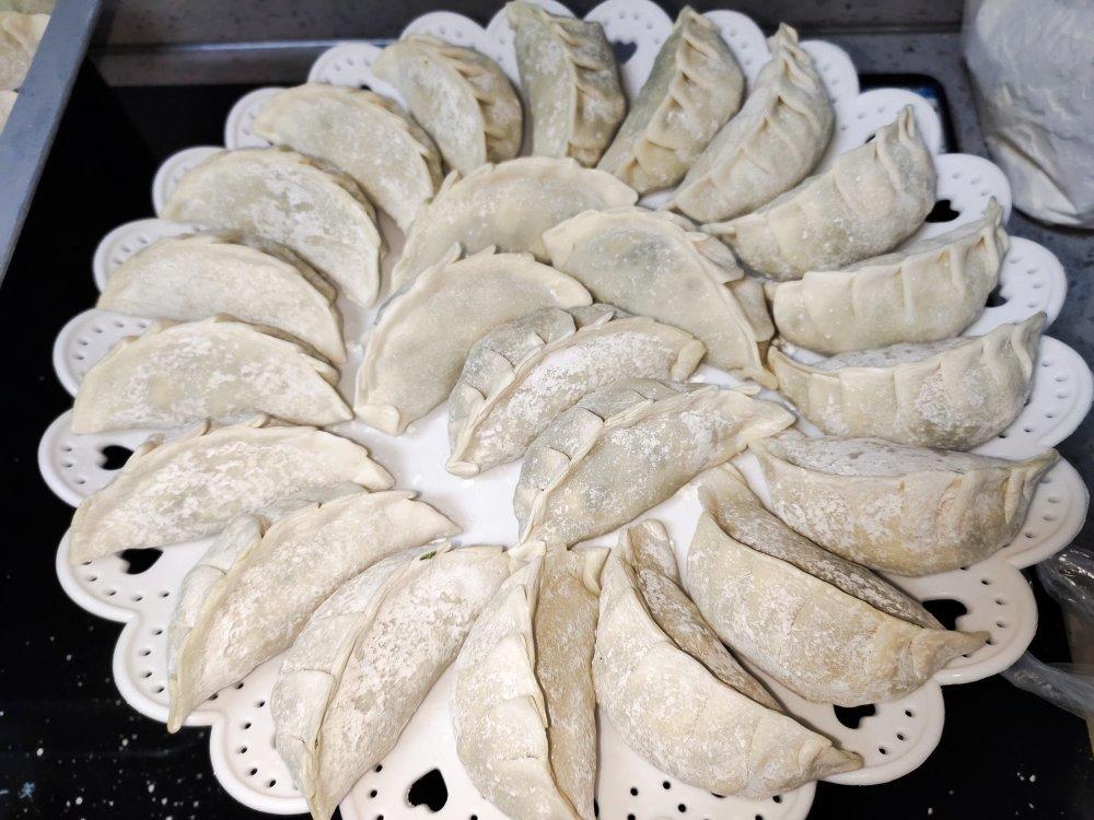 没有胡萝卜味道的胡萝卜饺子！