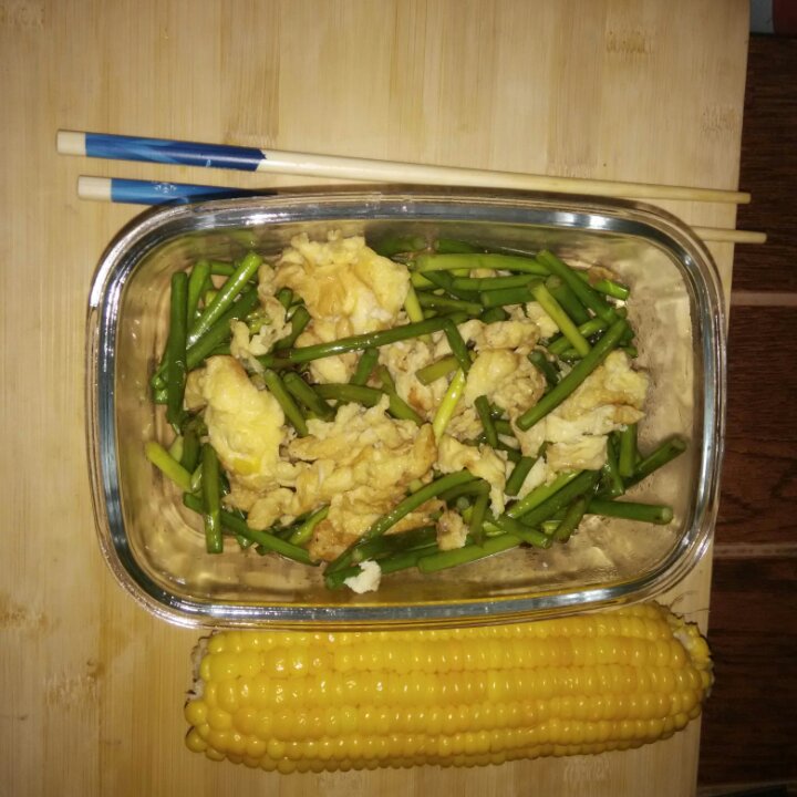 蒜薹炒鸡蛋