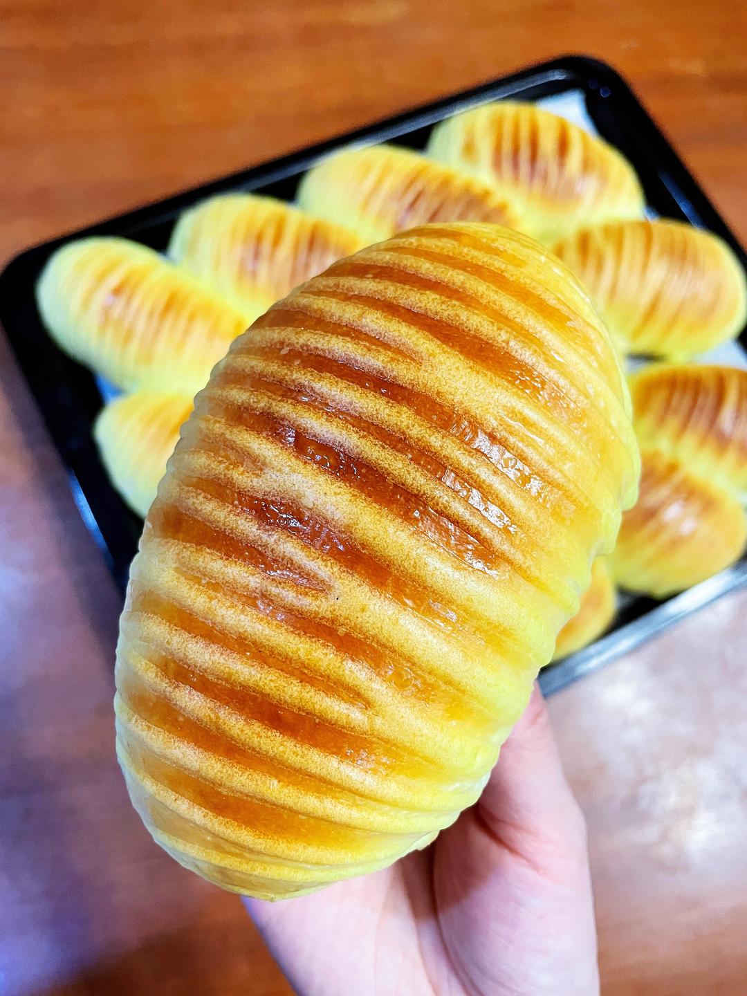 椰蓉毛毛虫🐛面包