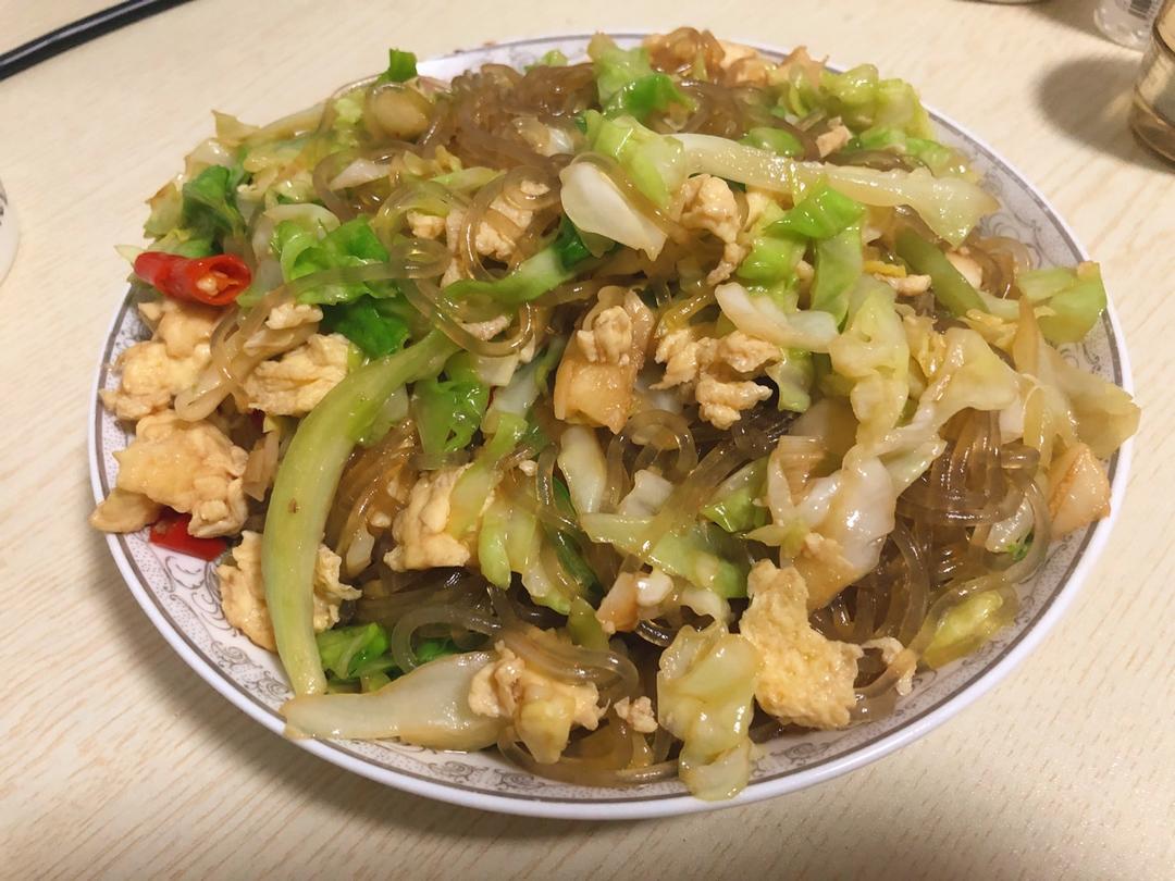 包菜粉丝炒鸡蛋