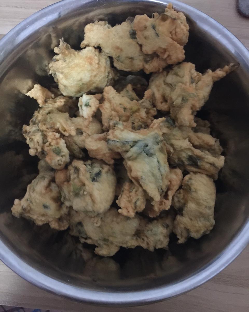 芹菜叶丸子