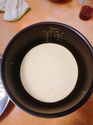 改良版电饭锅酸奶蛋糕的做法 步骤6