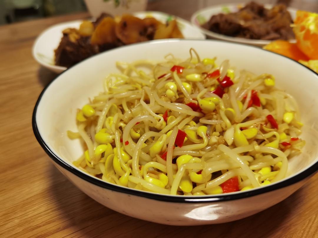 花生酱扭扭扭做的韩式凉拌辣豆芽 既简单又好吃 轻松搞定