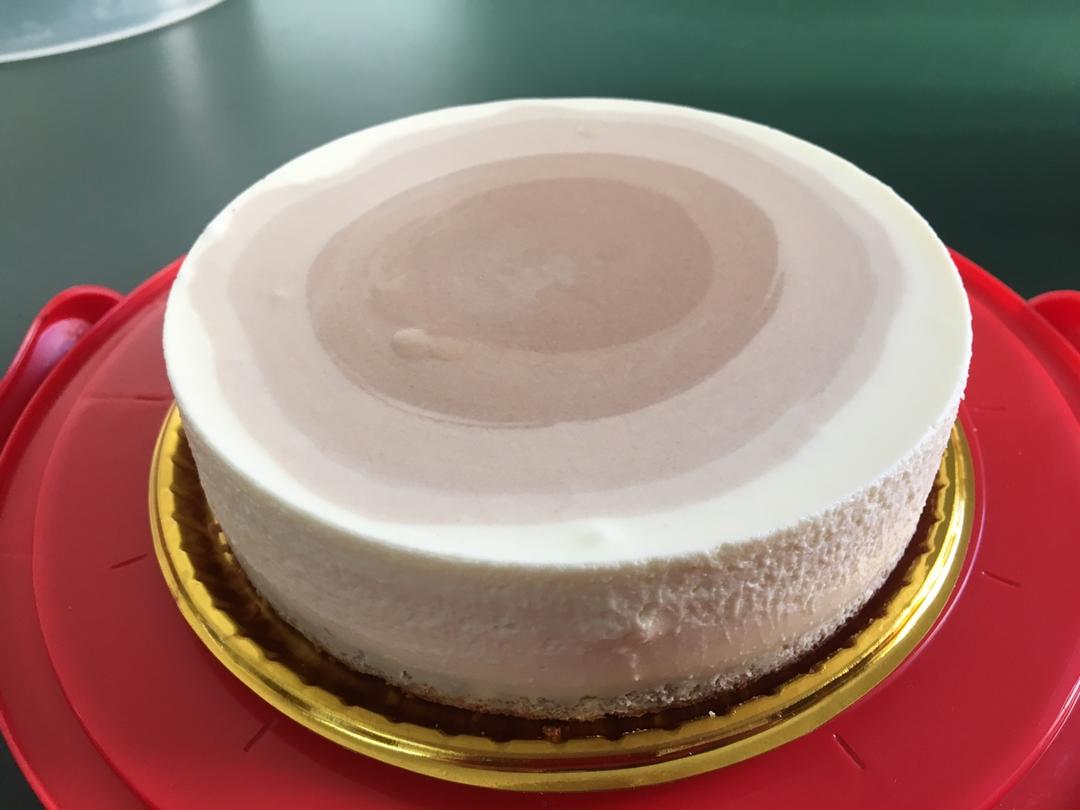 渐变抹茶慕斯蛋糕：我Amanda带着既美又作的抹茶甜点又来了！【曼食慢语】