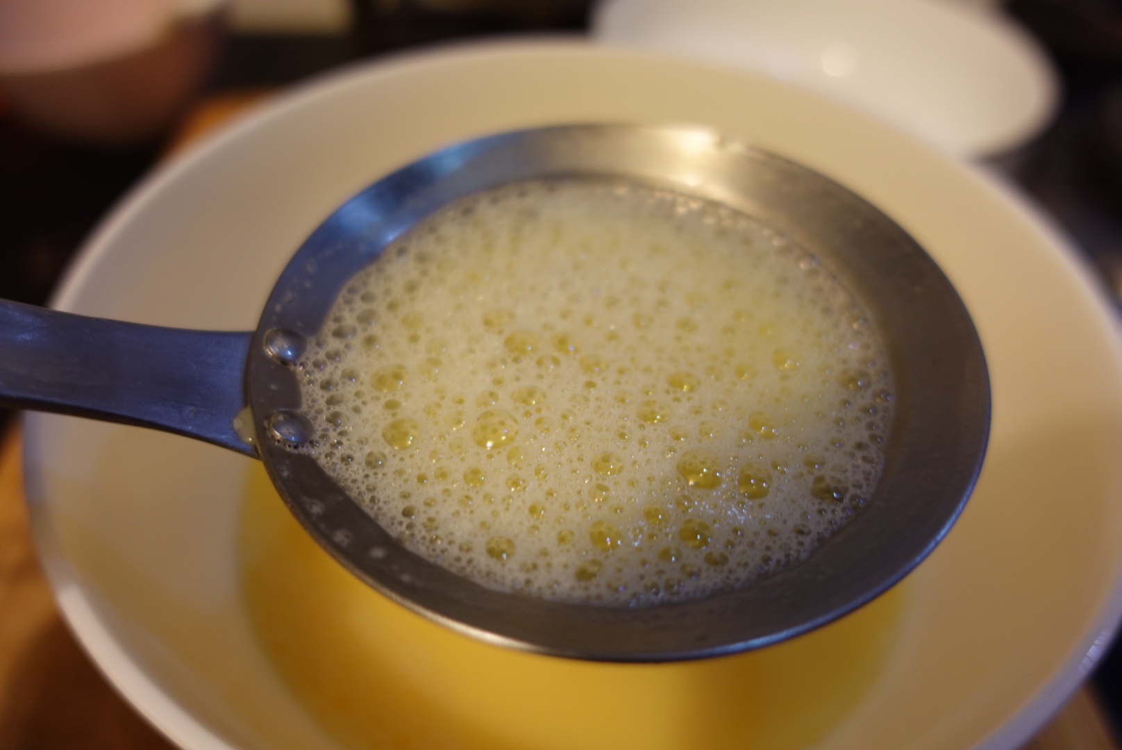 如何蒸出滑嫩爽口的水蒸蛋的做法 步骤3