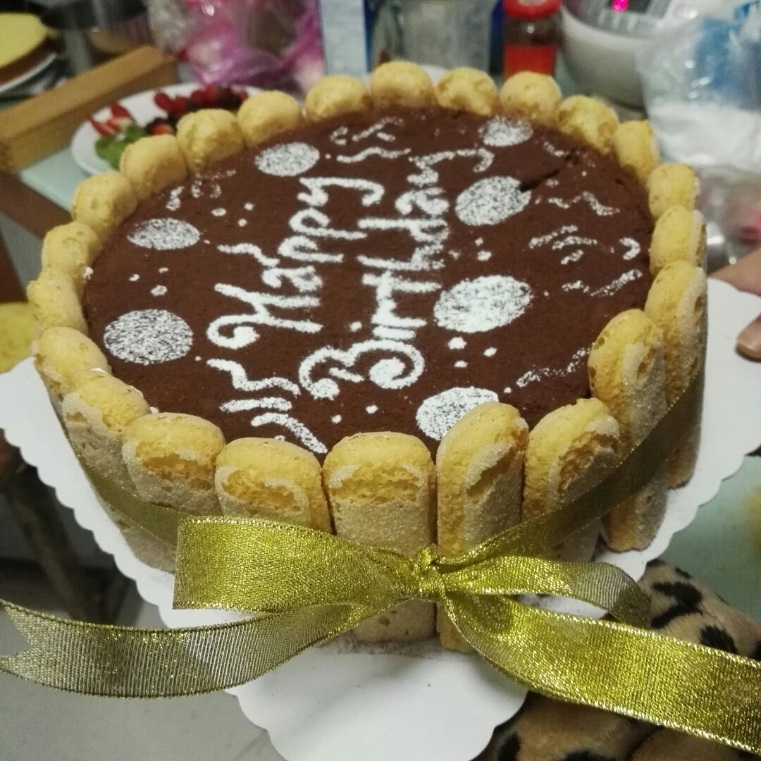 生日蛋糕教程【威化饼干围边】