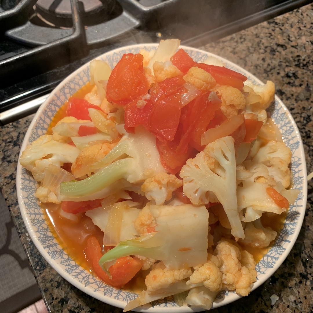 西红柿炒菜花