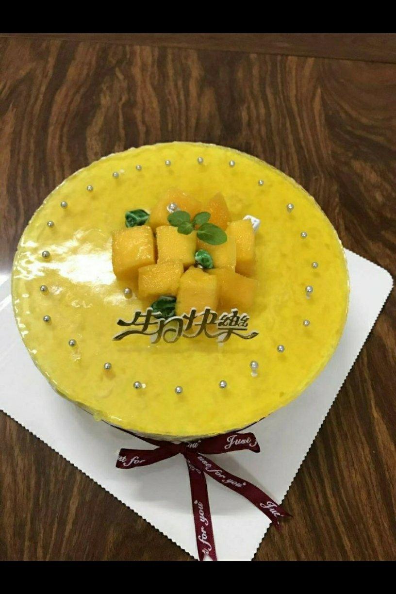 芒果慕斯蛋糕（8寸）