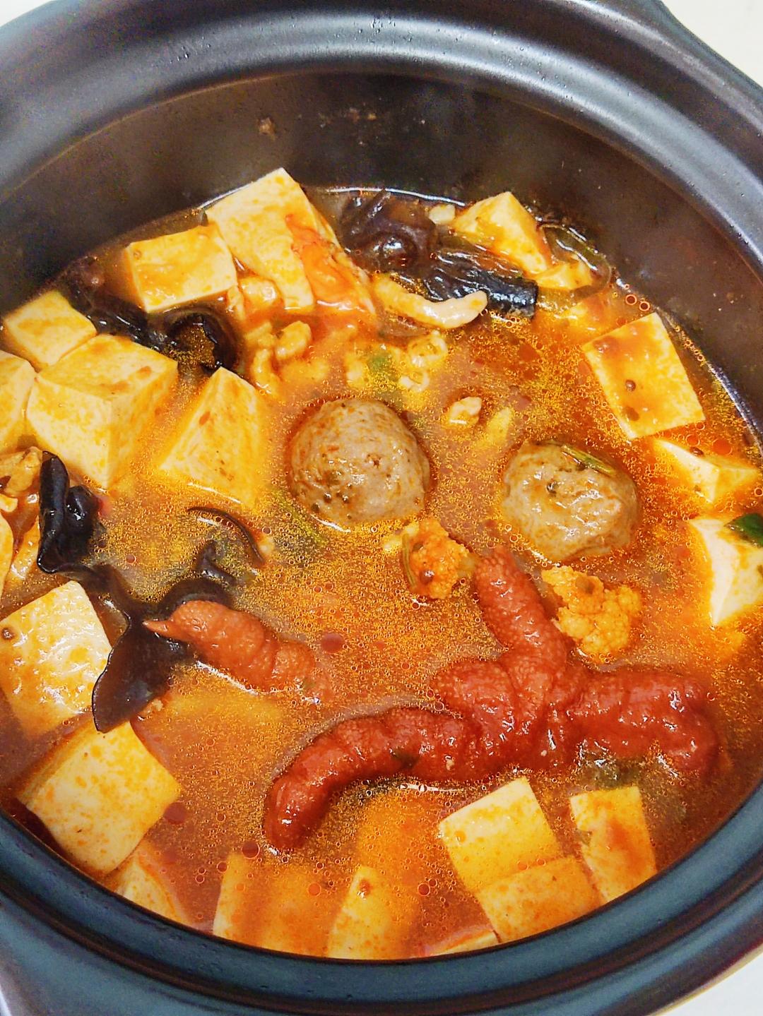 孩子点名要吃番茄豆腐，豆腐嫩滑，汤汁拌饭好好吃