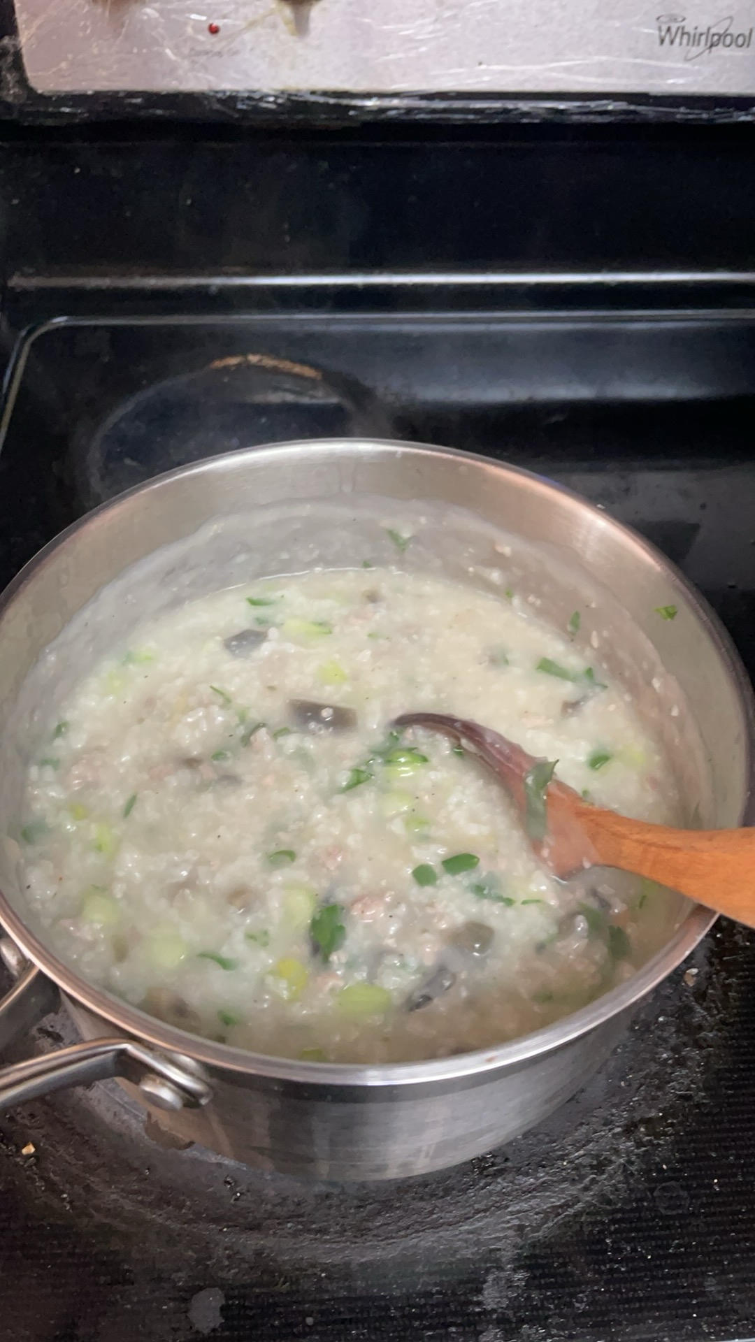 堂妈小厨——超好喝的皮蛋瘦肉粥