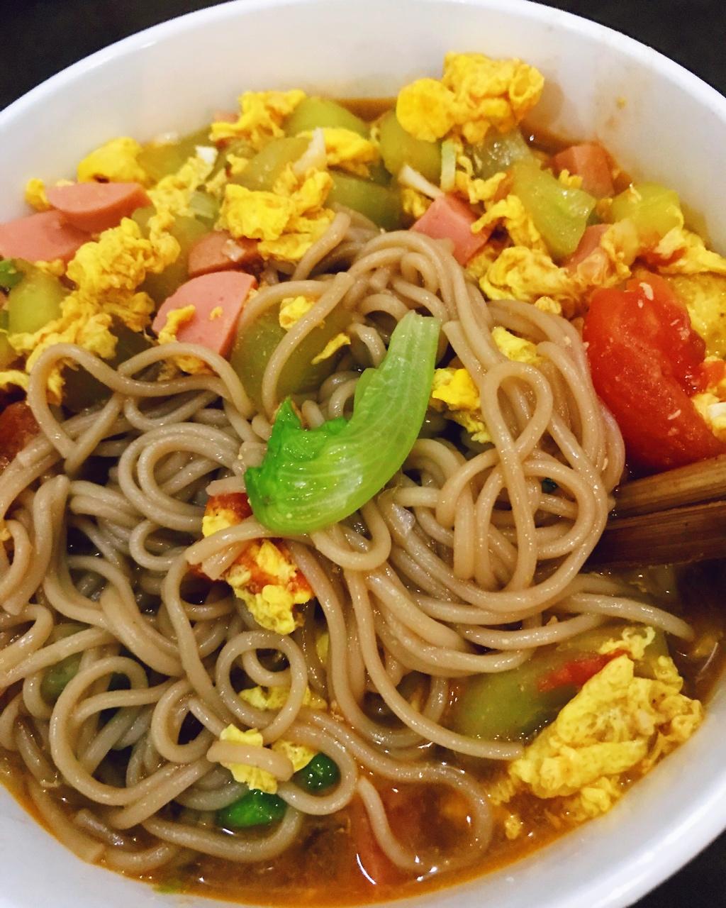 ruyimum分享作品晚餐612018年5月3日橡子面#晚餐612018年5月3日