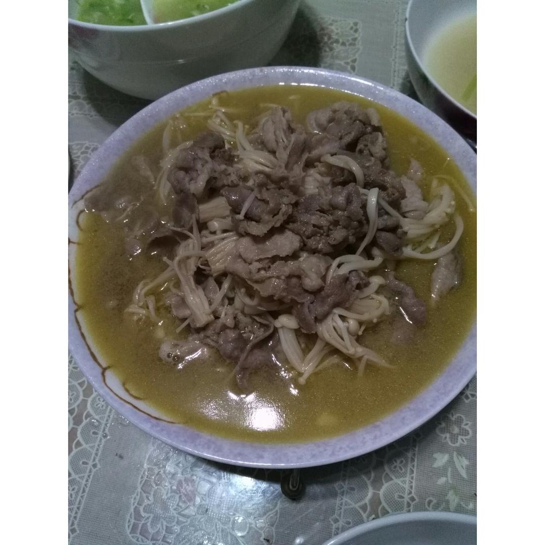 酸汤肥牛