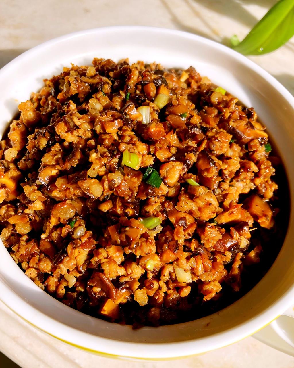 黑眼圈_ziw5做的香菇肉酱